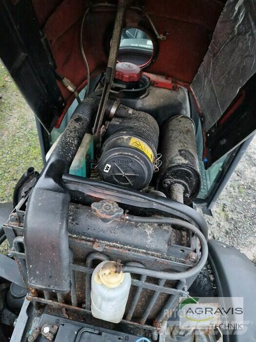 Yanmar EF 235 H Traktorji