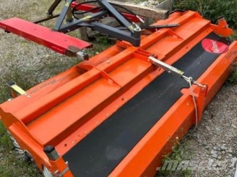 Bema 2300 Cestni pometači