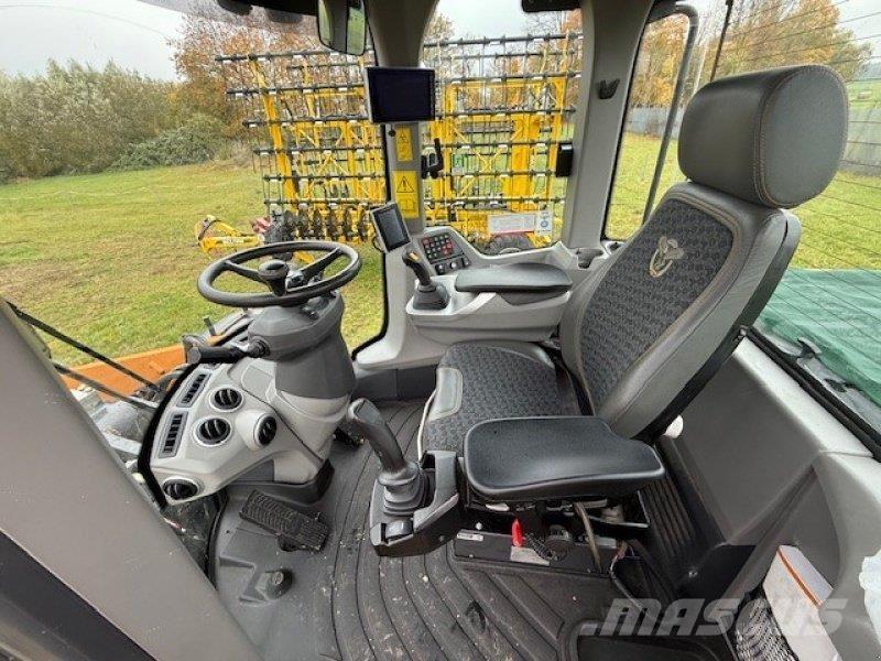 CASE 921G Kolesni nakladalci