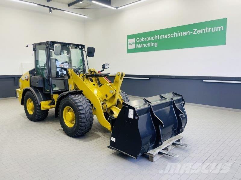 CAT 906-14A Kolesni nakladalci