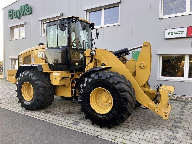CAT 938M Kolesni nakladalci