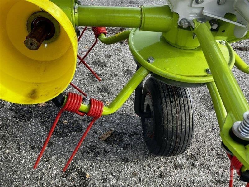 CLAAS VOLTO 80 Obračalniki in zgrabljalniki