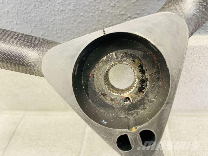 Fendt LENKRAD Traktorji