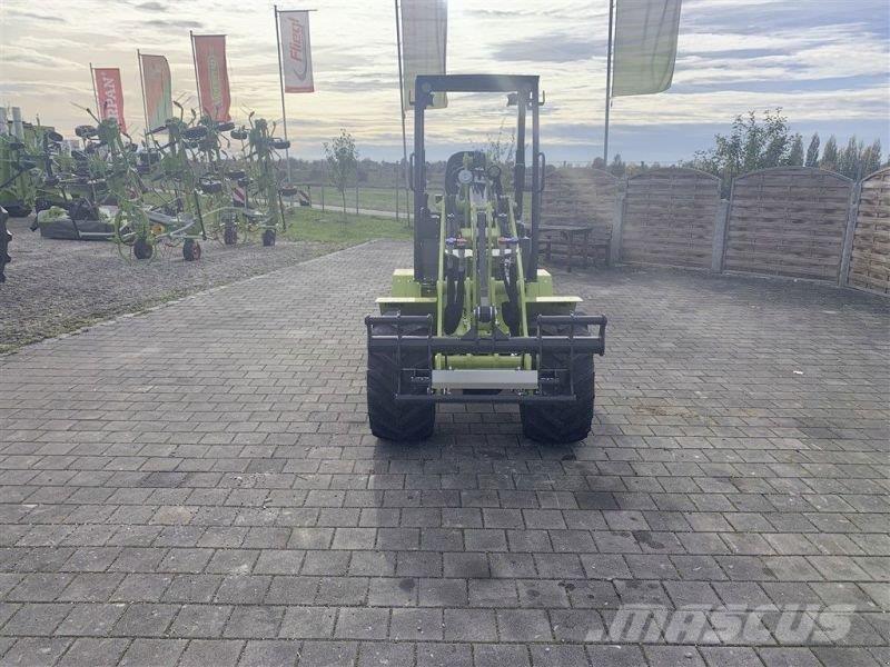 Fliegl 2527 Skid steer mini nakladalci