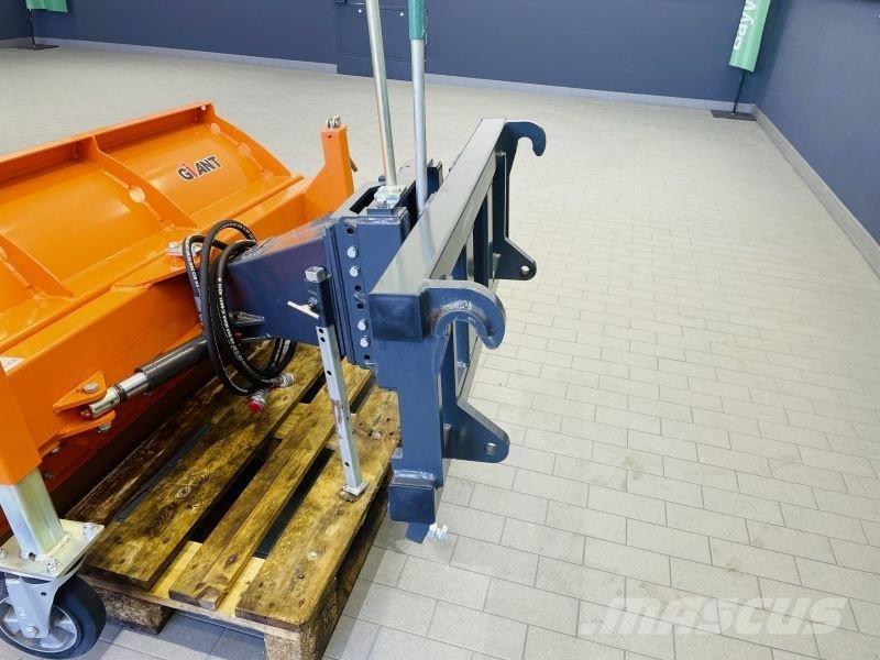 GiANT SK 180 Priključki za čelni nakladalec