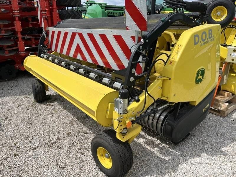 John Deere 30R Hay and forage machine accessories