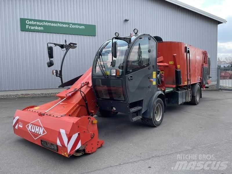 Kuhn SPW 19 Mešalne hranilnice