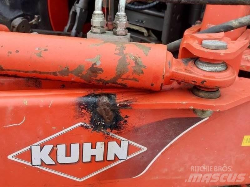 Kuhn TB 211 Kombajni za krmo