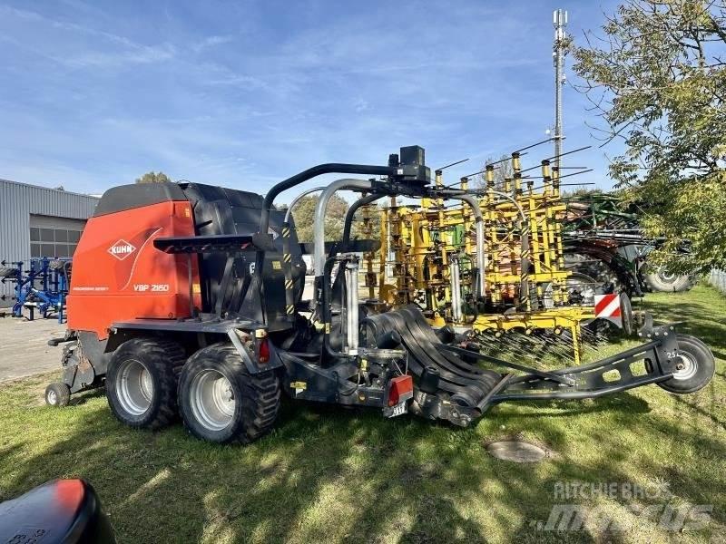 Kuhn VBP 2160 Stroji za zavijanje