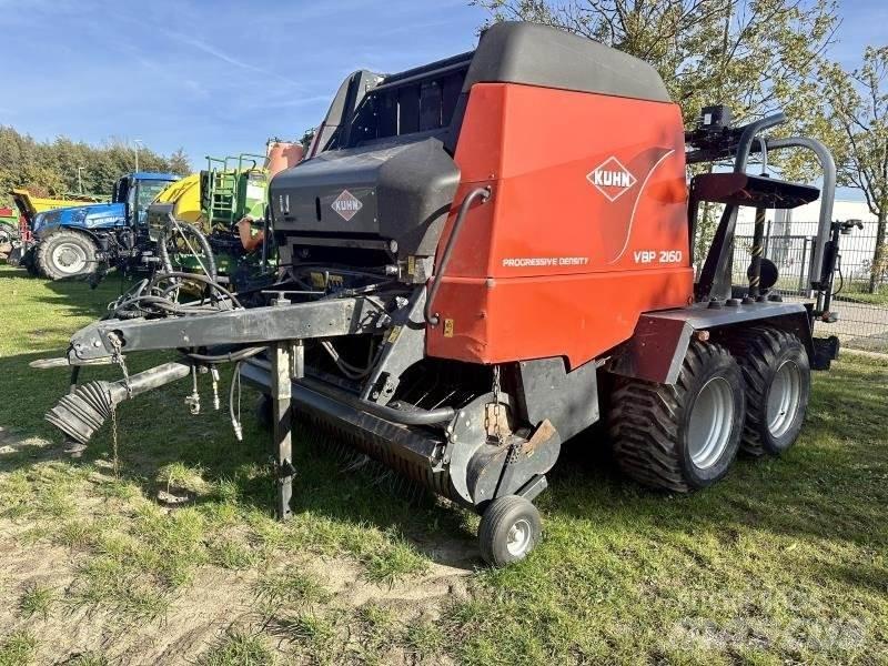 Kuhn VBP 2160 Stroji za zavijanje