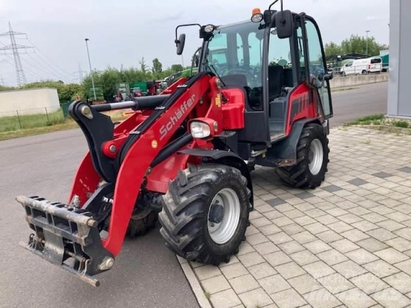Schäffer Z4670 Skid steer mini nakladalci