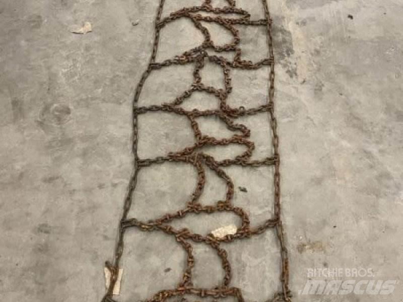  SCHNEEKETTEN Gosenice, verige in podvozje