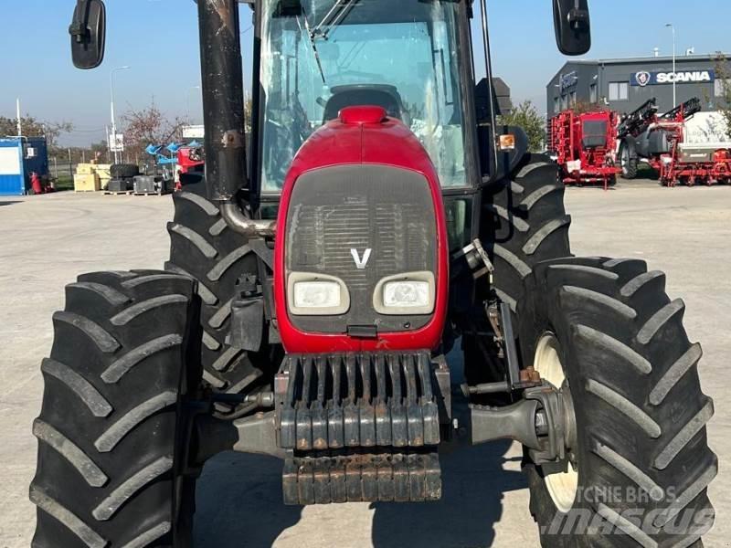 Valtra A93 H Traktorji