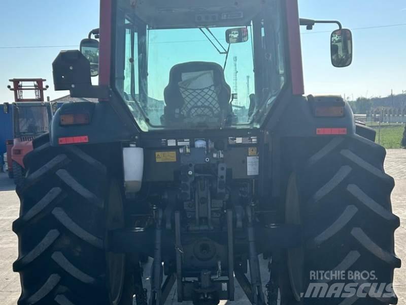 Valtra A93 H Traktorji