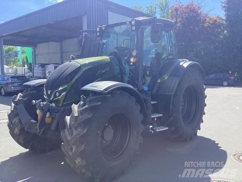 Valtra N175 D Traktorji