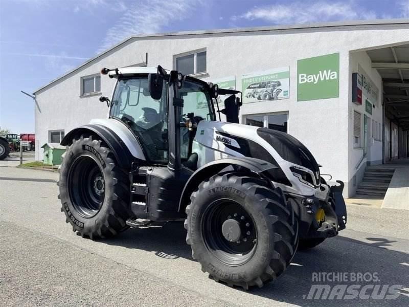 Valtra T235D Traktorji