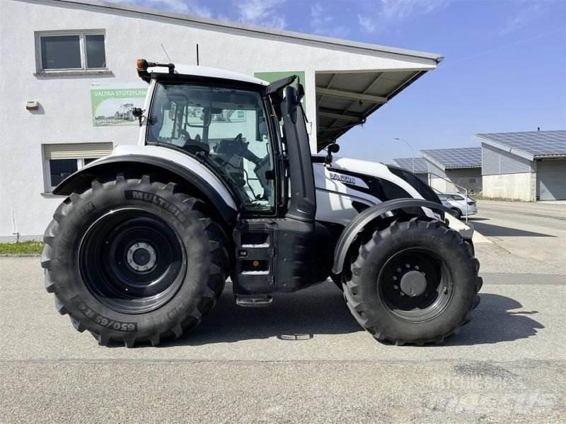 Valtra T235D Traktorji