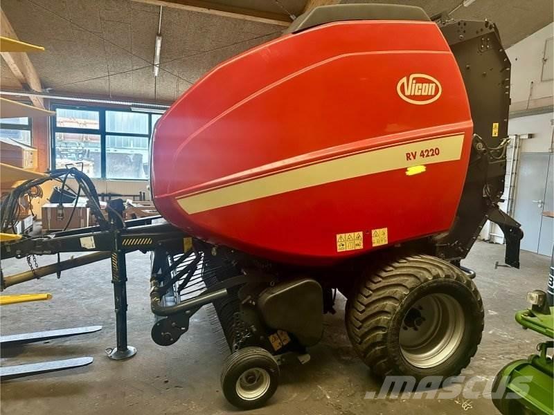 Vicon RV 4220 Balirke (okrogle bale)