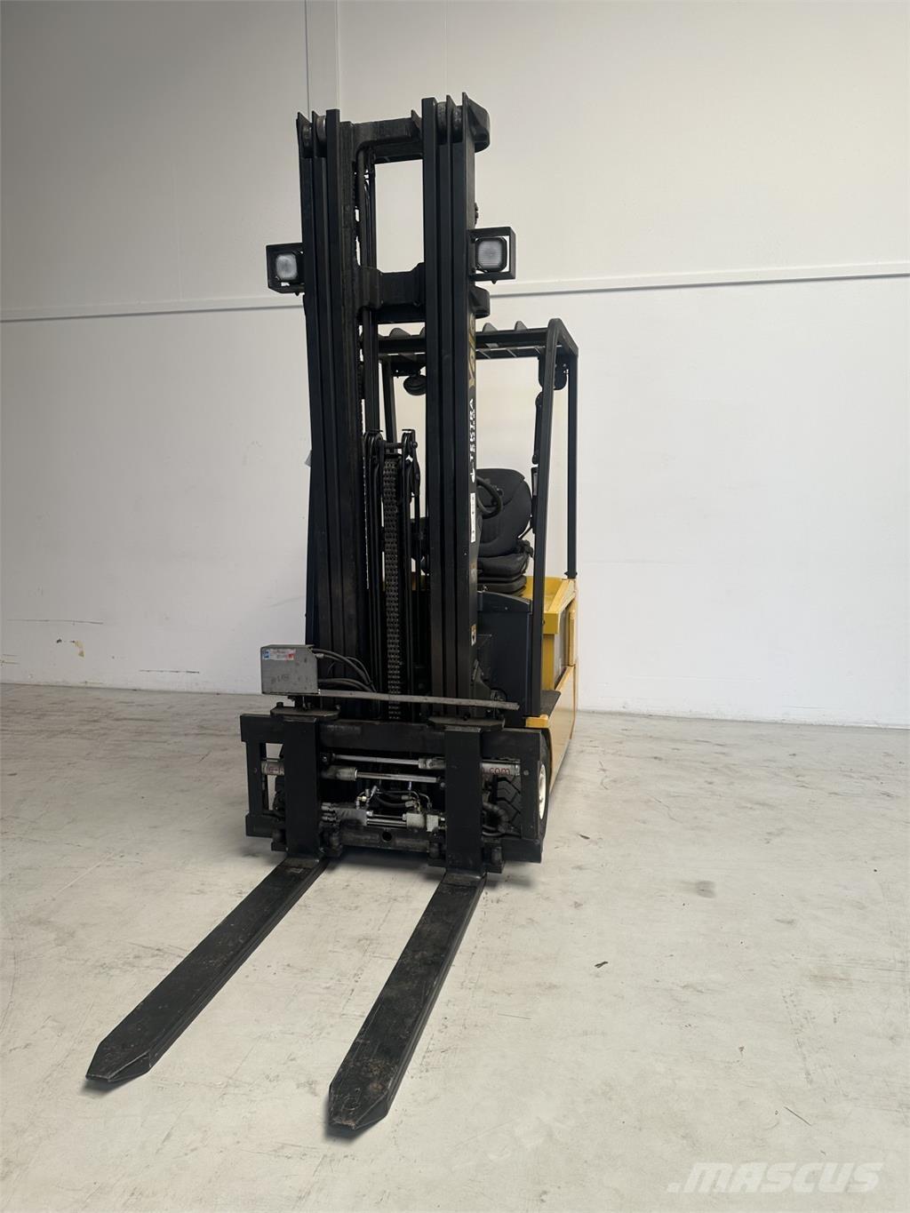 Yale ERP16ATF AC (SWB) Električni viličarji