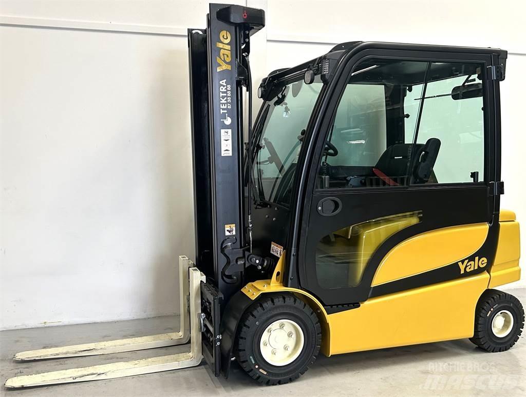Yale ERP30VL (LWB) Električni viličarji