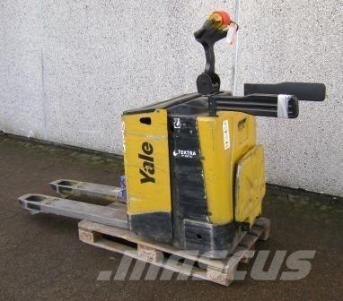 Yale MP20X - 400 AH Električni nizko dvižni viličar s stojiščem