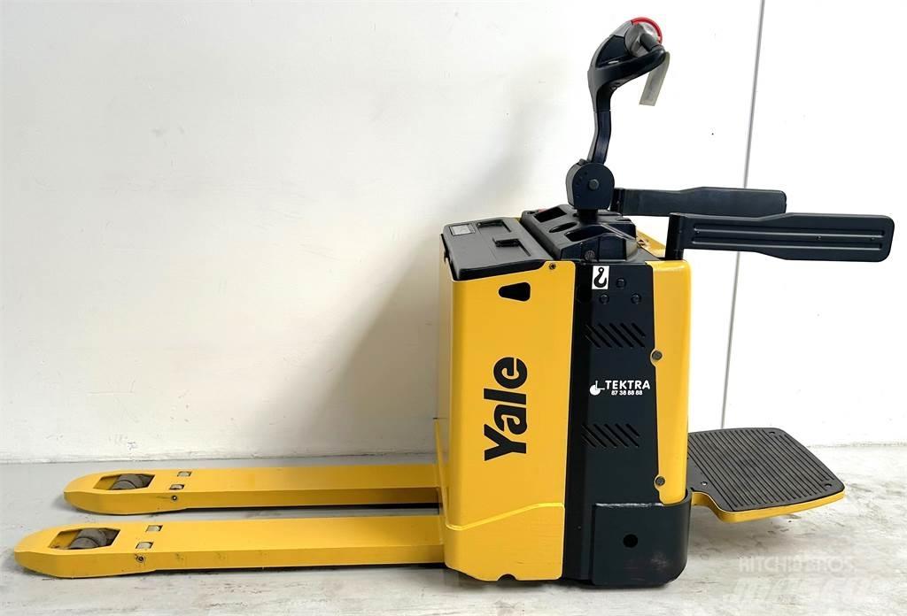 Yale MP20X FBW - 300 AH Električni nizko dvižni viličar s stojiščem
