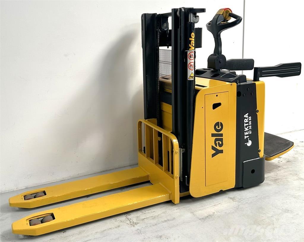 Yale MP20XD Samopogonski ročni viličarji