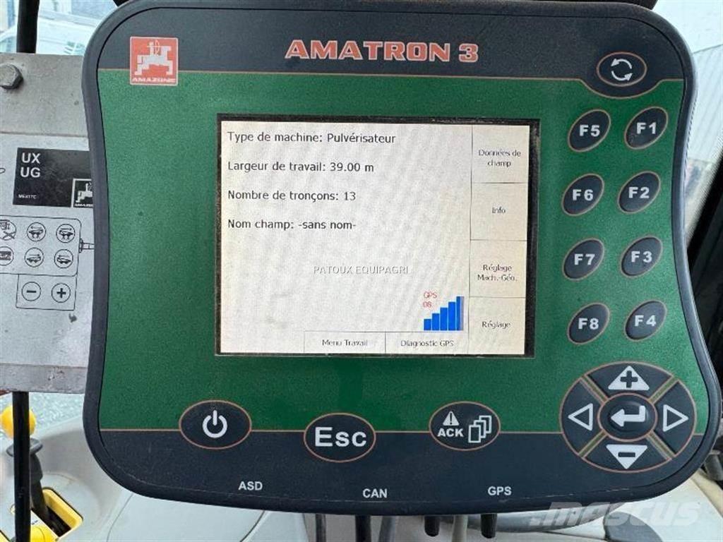 Amazone UX5200 Vlečne škropilnice