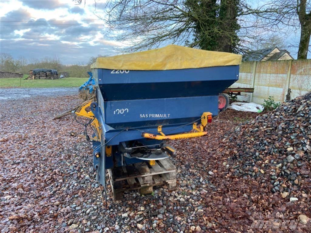 Bogballe Ex 2200 Trosilniki mineralnega gnojila