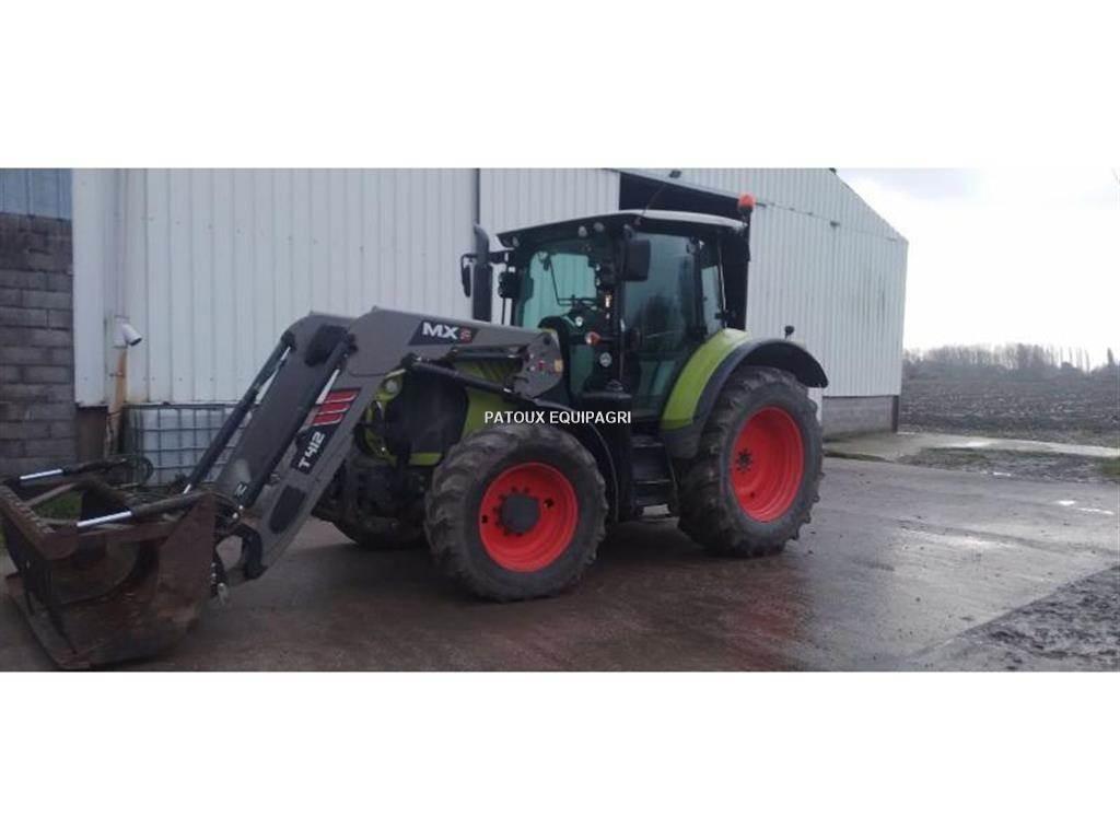 CLAAS ARION 520 Traktorji
