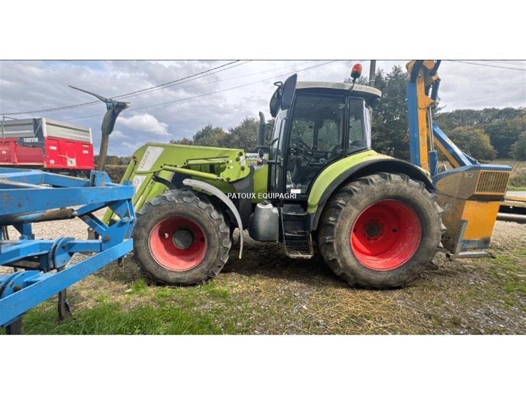 CLAAS ARION640 Traktorji