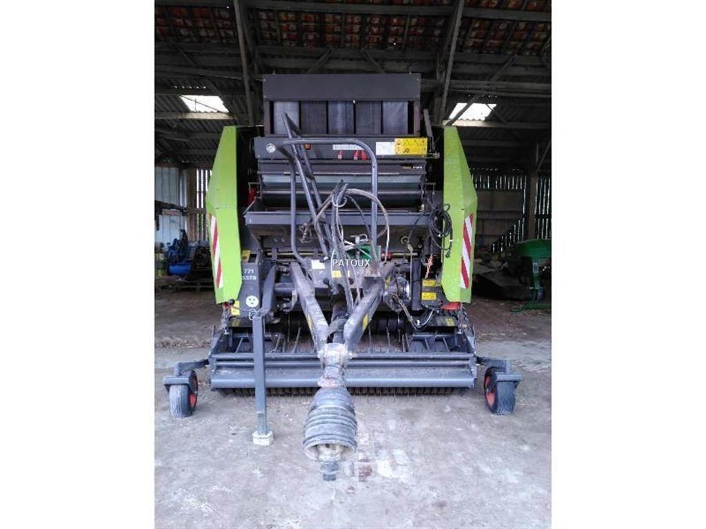 CLAAS VARIANT 370 Balirke (okrogle bale)