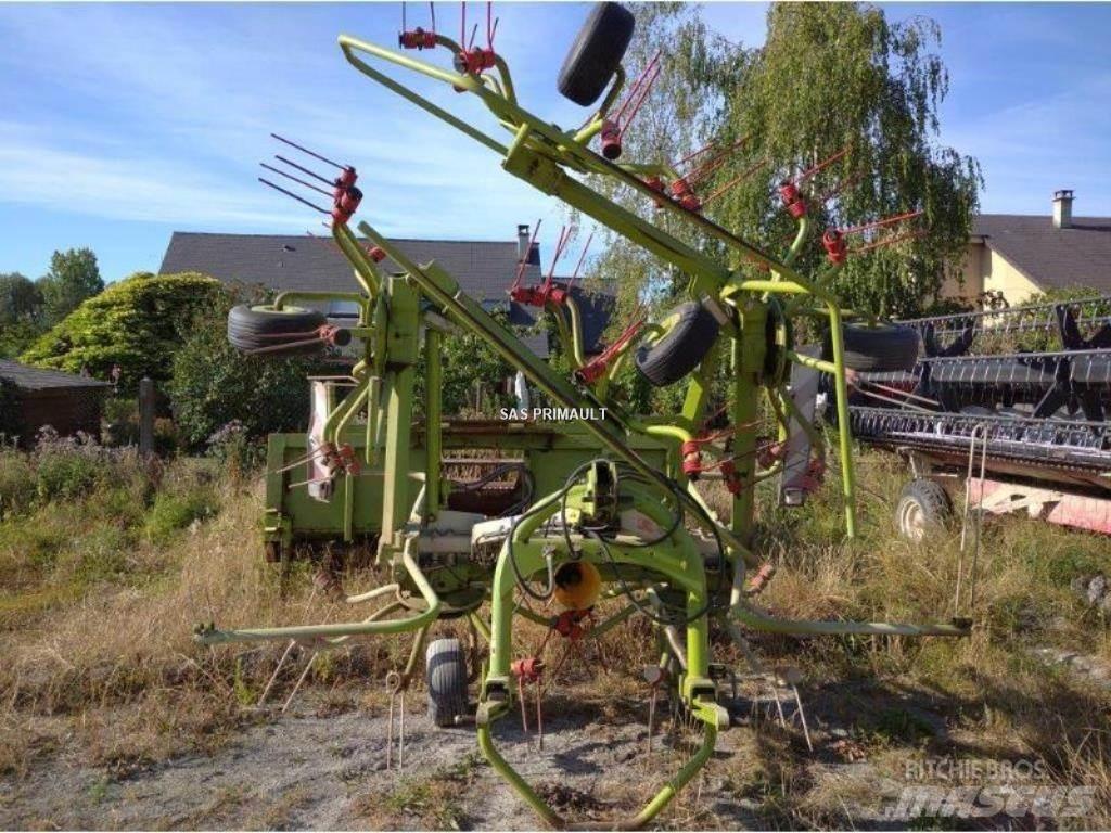 CLAAS VOLTO 770 Obračalniki in zgrabljalniki