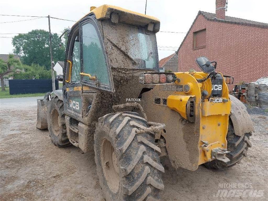 JCB 532-60 Kmetijski teleskopski nakladalci
