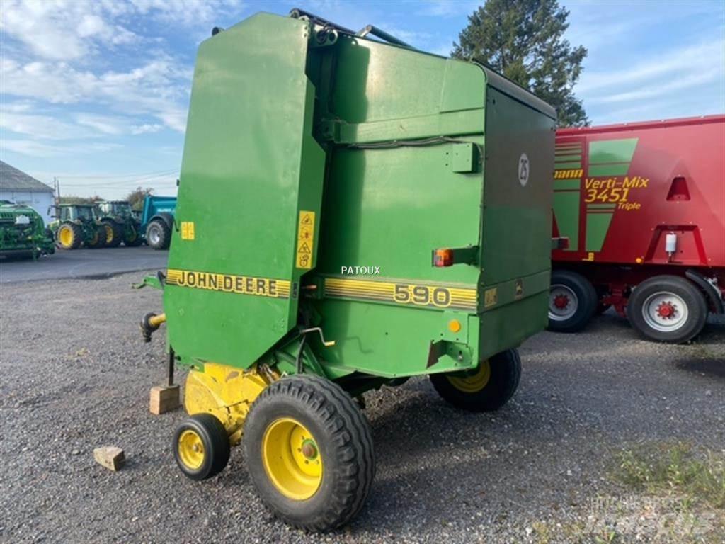 John Deere 590 Balirke (okrogle bale)