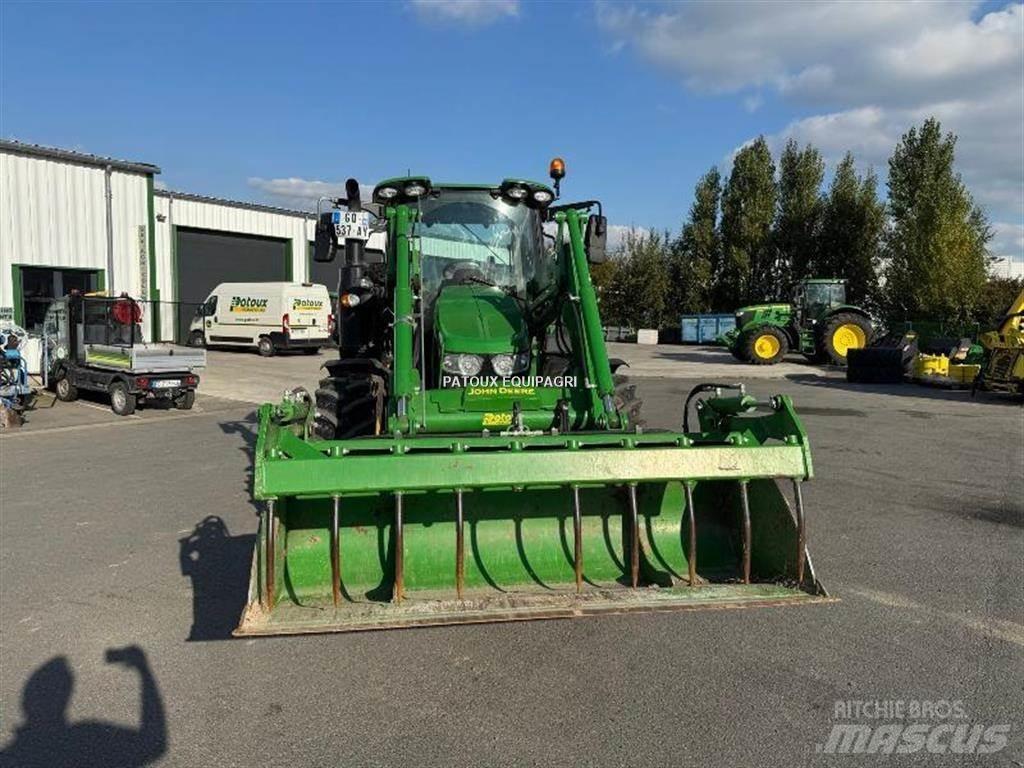 John Deere 6120M Traktorji