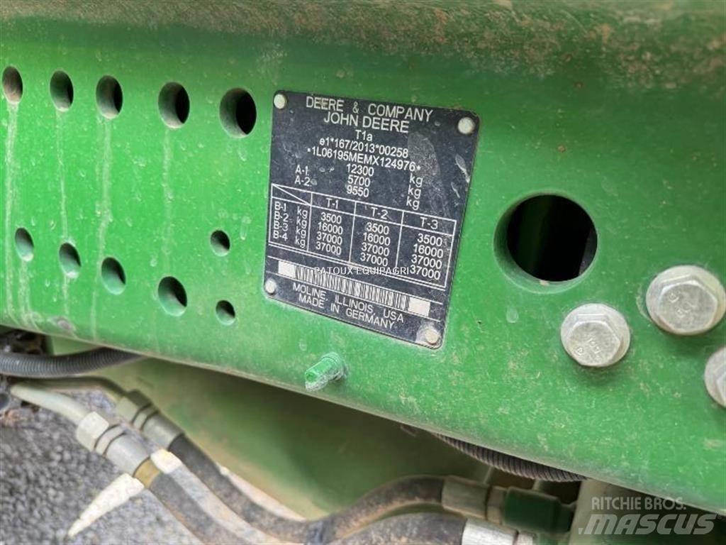 John Deere 6195M Traktorji