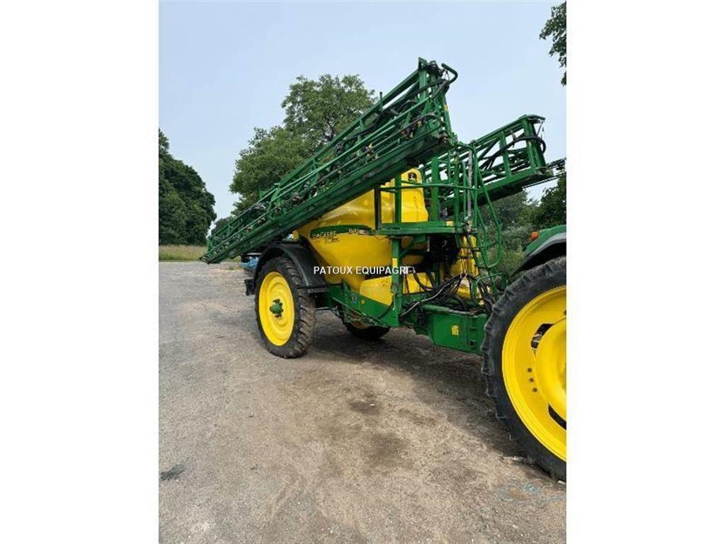 John Deere 840 Vlečne škropilnice