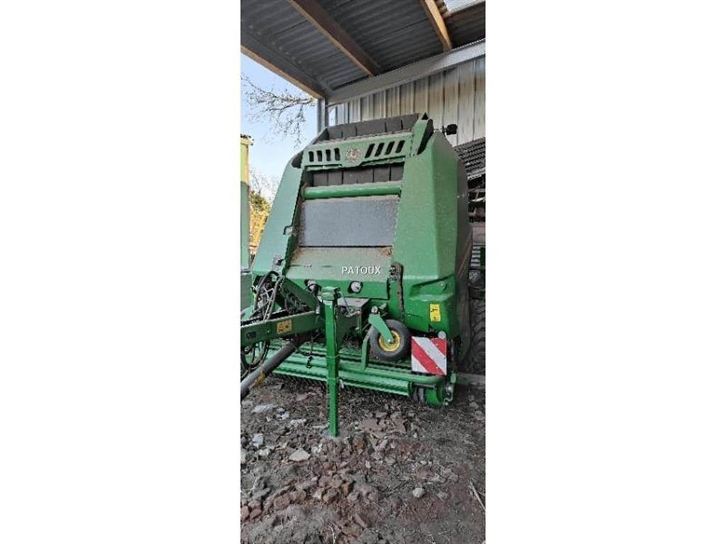 John Deere V461M Balirke (okrogle bale)