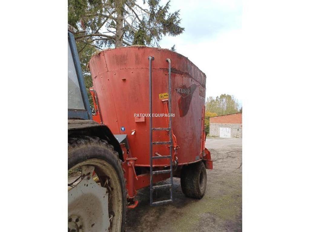Kuhn 1070 Mešalne hranilnice