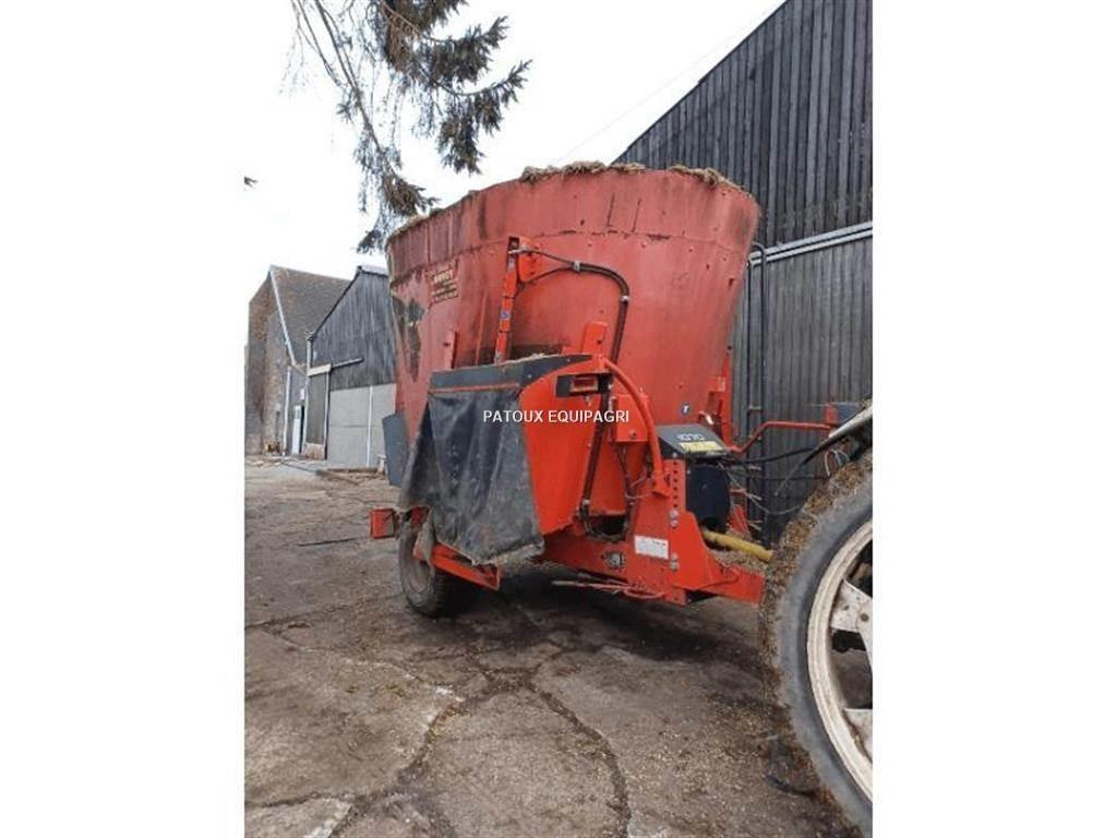Kuhn 1070 Mešalne hranilnice