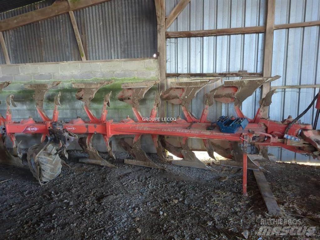 Kuhn VM 180 Navadni plugi