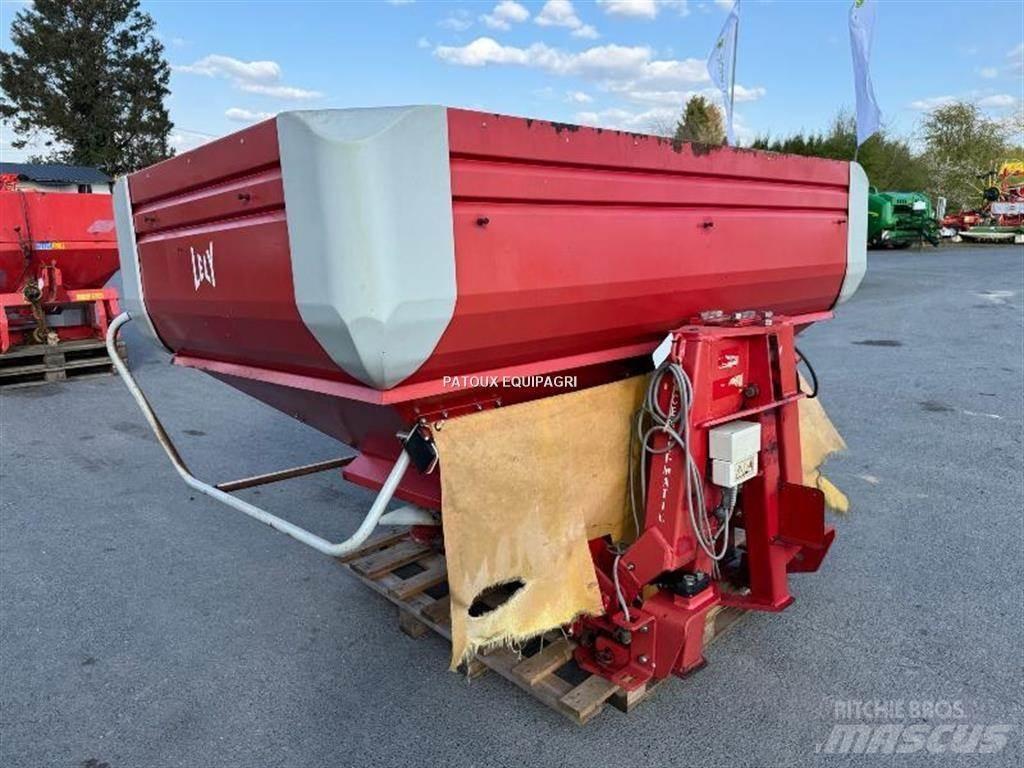 Lely CENTERLINER Trosilniki mineralnega gnojila