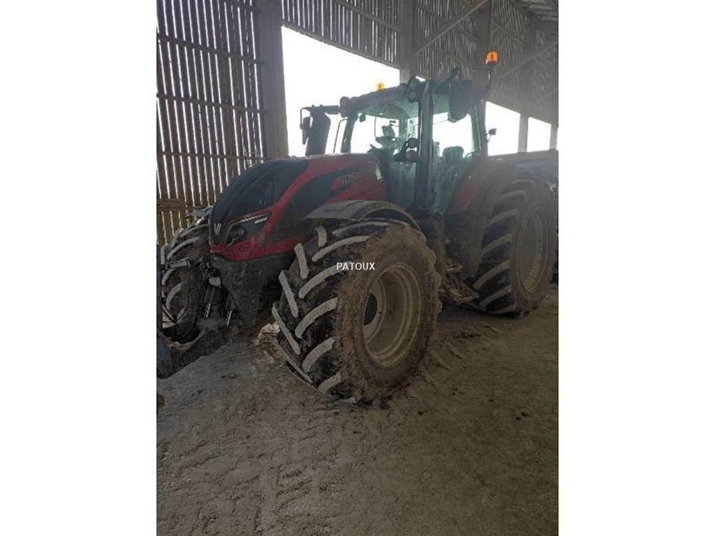 Valtra T214 DIRECT Traktorji