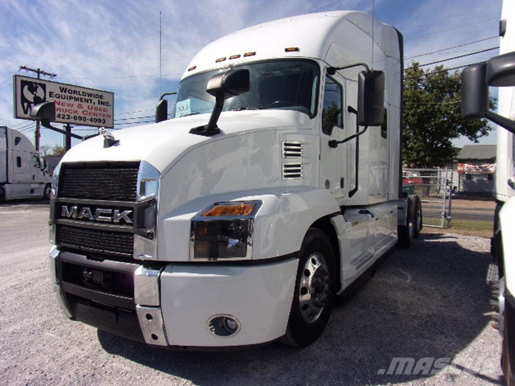 Mack AN64T Vlačilci