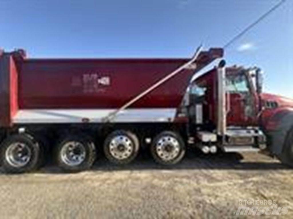 Mack GR104FR Kiper tovornjaki
