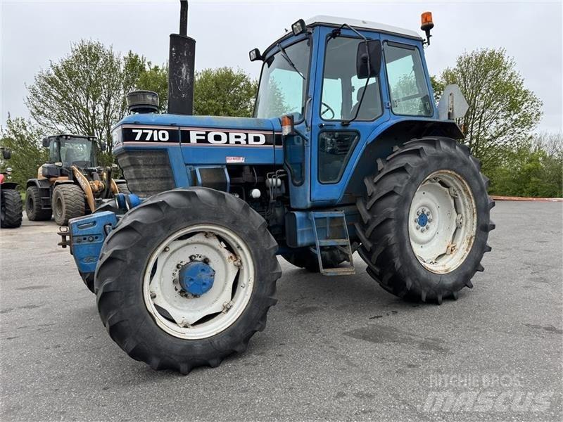 Ford 7710 Traktorji