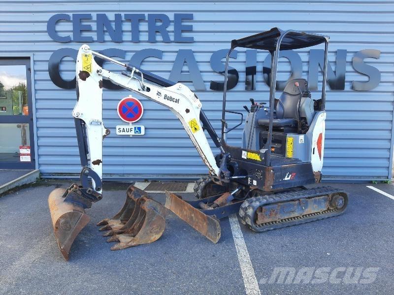 Bobcat E20Z Mini bagri <7t