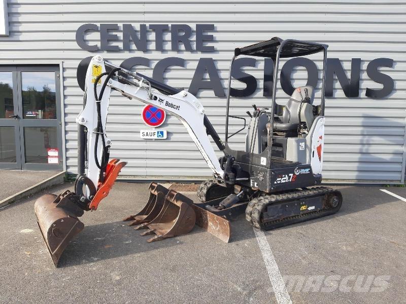 Bobcat E20Z Mini bagri <7t
