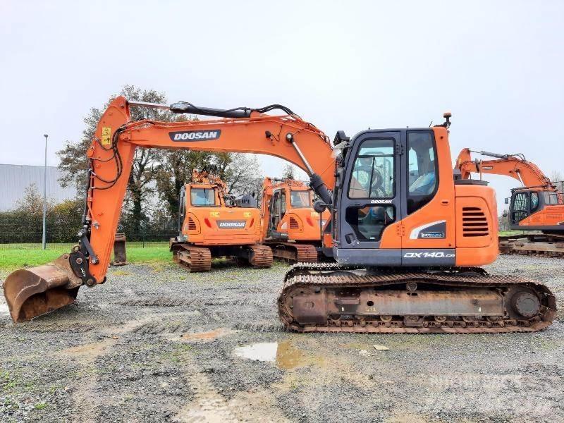 Doosan DX140LCR5 Bagri goseničarji